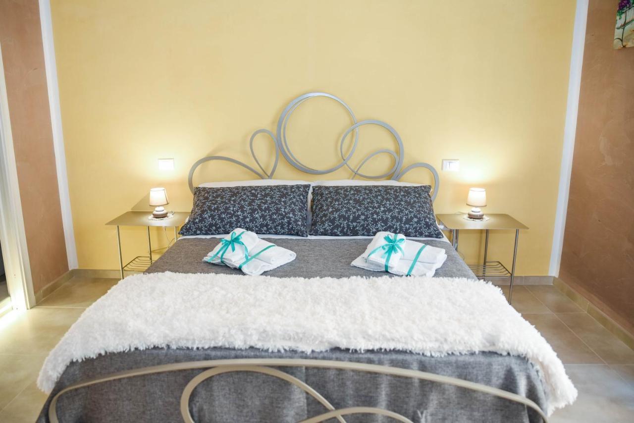 La Corte Di Bismary B&B Salerno Kültér fotó