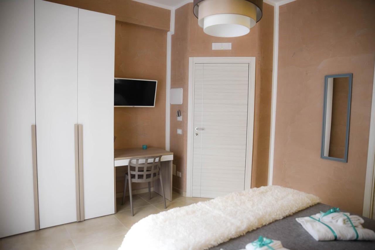 La Corte Di Bismary B&B Salerno Kültér fotó